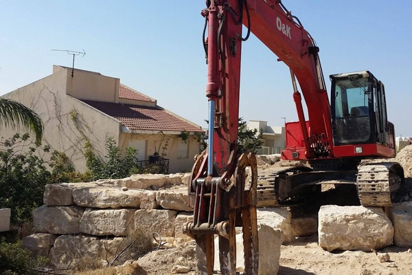 &Pi;&Epsilon;&Tau;&Rho;&Epsilon;&Sigma;